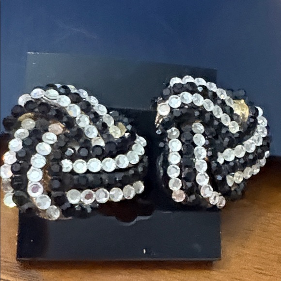 VINTAGE BELLINI DESIGNER  BLACK  & CLEAR SCROLL CRYSTAL HAND MADE NEW - Picture 1 of 11